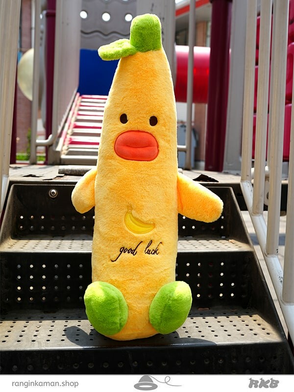 عروسک موز لب پروتزی Prosthetic lip banana doll