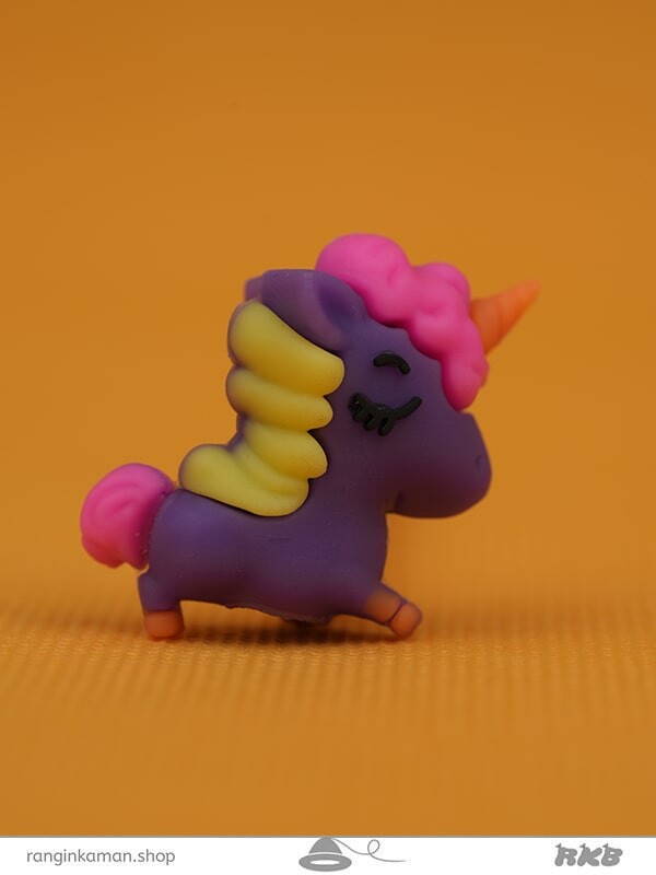 سرمدادی فانتزی سیلیکونی طرح یونیکورن خوابیده پروازی Fantasy silicone earring with flying sleeping unicorn design