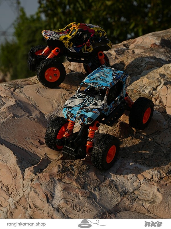 اسباب بازی ماشین آفرود دو موتوره Two-motor off-road vehicle toy