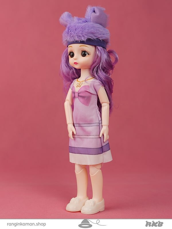 عروسک کلاه دار چشم تیله ای A doll with a marble eye hat