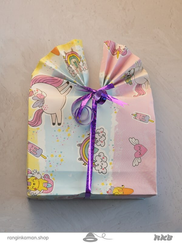 کاغذ کادو طرح یونیکورن Unicorn gift paper