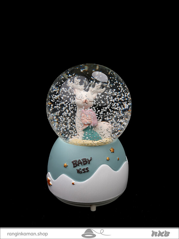 گوی موزیکال دخترک و گوزن برفی Little girl and snow deer snow globe