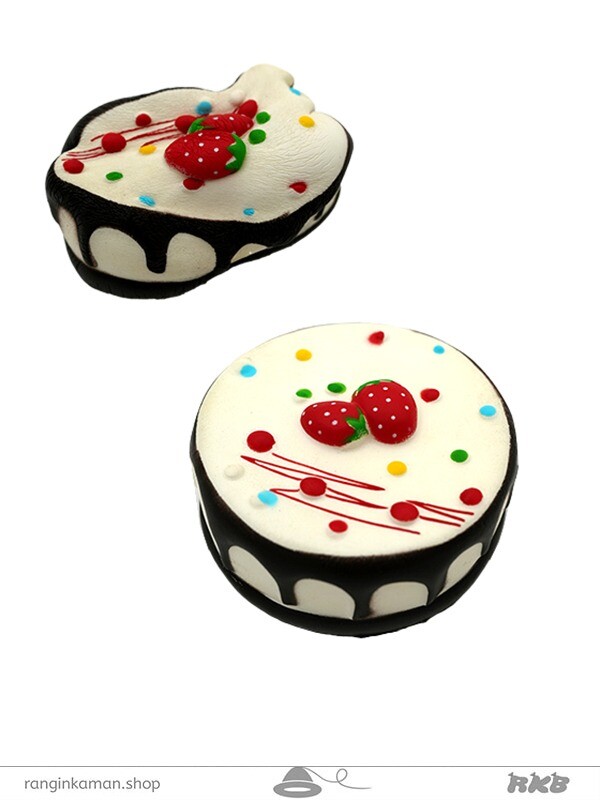 اسکویشی کیک شکلاتی توت فرنگی Strawberry Chocolate Cake Squishy