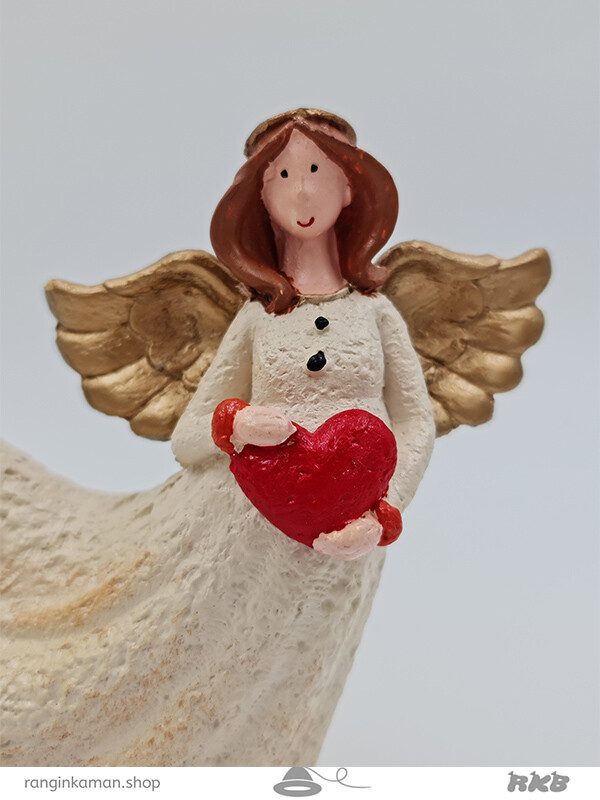 مجسمه فرشته بالدار بزرگ