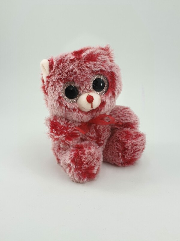 عروسک چشم تیله ای گربه قرمز