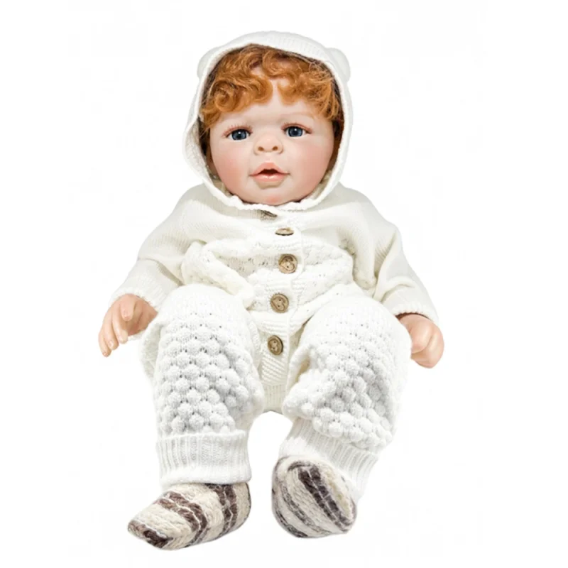 عروسک نوزاد زیبا نشسته سیلیکونی