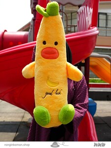 عروسک موز لب پروتزی Prosthetic lip banana doll