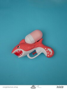 تفنگ آب پاش طرح کوسه و  اسب دریاییShark and sea horse water gun