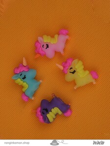 سرمدادی فانتزی سیلیکونی طرح یونیکورن خوابیده پروازی Fantasy silicone earring with flying sleeping unicorn design