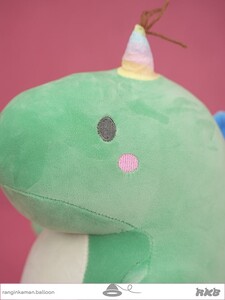 عروسک دایناسور کلاه دار بزرگ Dinosaur doll