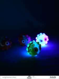 Puppet fidget eyes with dancing light11فیجت پاپیت چشم دار همراه با رقص نور Puppet fidget eyes with dancing light