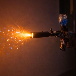 اسباب بازی تفنگ چریکی تیر ژله‌ای اتوماتیک