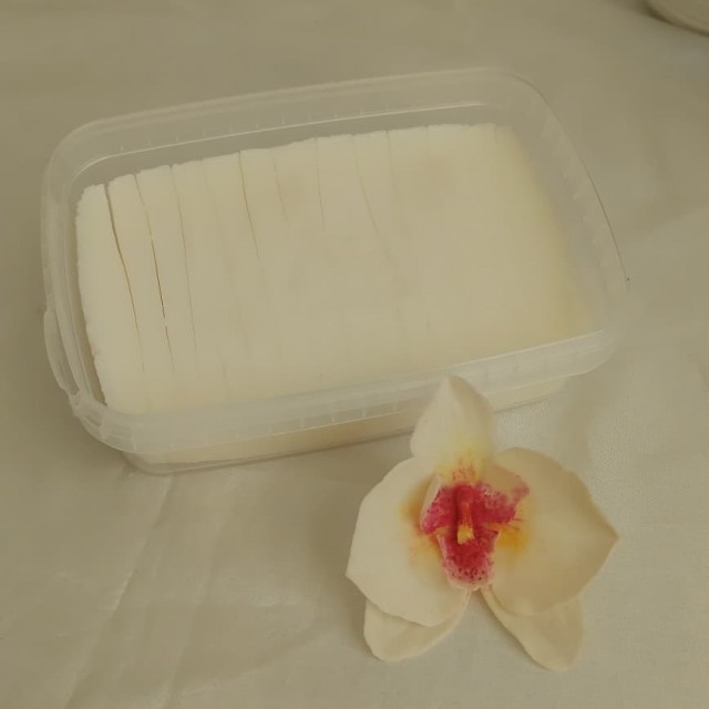 پارافین خمیری