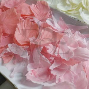 وینر سیلیکونی گل پیونی کد 1 برای ساخت شمع‌های گل پیونی با جزئیات دقیق