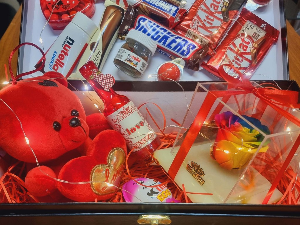 ولنتاین چیست و چگونه به وجود آمد؟ تاریخچه و حقیقت ولنتاین