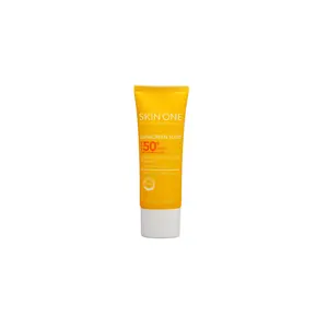 کرم ضد آفتاب فاقد چربی اسکین وان (SPF 50)
