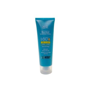 کرم ضد آفتاب رنگی سینره (SPF60)