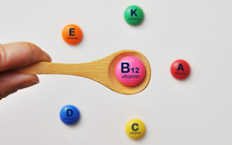 ویتامین B12 چیست؟