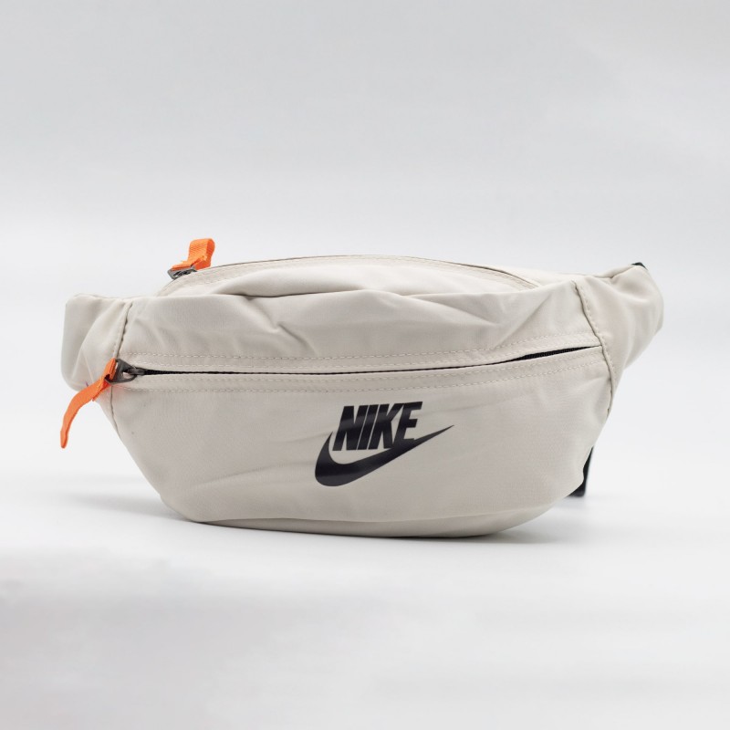 کیف کمری دومنظوره بادی بگ نایکی مدل NIKE BODY BAG - NB-54697-3 | مسترکوالیتی
