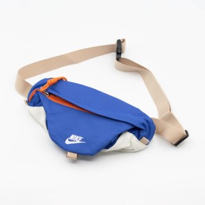 کیف کمری دومنظوره بادی بگ نایکی مدل NIKE BODY BAG - NB-64785-23 | مسترکوالیتی