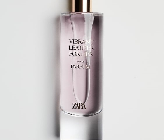 عطر و ادکلن زنانه ویبرانت لدر برند زارا  (  ZARA   -  VIBRANT LEATHER FOR HER   )