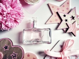 عطر و ادکلن زنانه ماساکی ماساکی برند ماساکی ماتسوشیما  (  MASAKI MATSUSHIMA   -  MASAKI/MASAKI    )