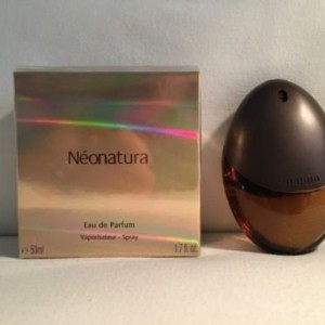 عطر و ادکلن زنانه نئوناتورا کوکون برند ایو روشه  ( YVES ROCHER -  NEONATURA COCOON    )