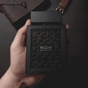 عطر و ادکلن زنانه و مردانه نو برند ریو  (  RAVE  -  NOW   )