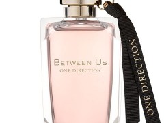 عطر زنانه بیتوین آس برند وان دایرکشن  ( ONE DIRECTION -  BETWEEN US )