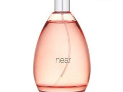عطر زنانه نییر برند گپ ( GAP - NEAR )