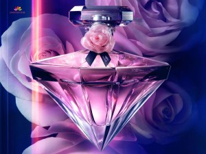 عطر و ادکلن زنانه لانوییت ترزور کرس برند لانکوم  (  LANCOME -  LA NUIT TRESOR CARESSE  )