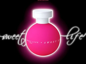 عطر و ادکلن زنانه سوییت لایف  برند جیپارلیس  (  Geparlys -  sweet life  )