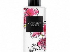 فرگرنس لوشن زنانه ویکتوریا ایکس ا برند ویکتوریا سکرت (سیکرت )  (  Victoria Secret   -  VICTORIA XO  FRAGRANCE  LOTION  )