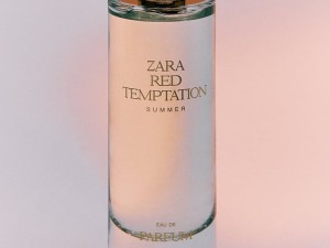 عطر و ادکلن زنانه رد تمپتیشن سامر برند زارا  (  ZARA   -  RED TEMPTATION SUMMER  )