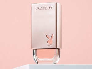 عطر و ادکلن زنانه میک د کاور فور هر برند پلی بوی  (  PLAYBOY  -  MAKE THE COVER FOR HER    )