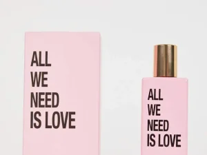 عطر و ادکلن زنانه آل وی نید ایز لاو برند دفکتو  (  DEFACTO  -  ALL WE NEED IS LOVE   )
