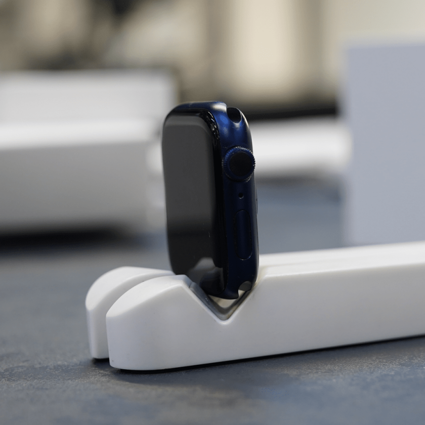 اپل واچ سری 6 - 44 میلی متر  - آبی - کارکرده