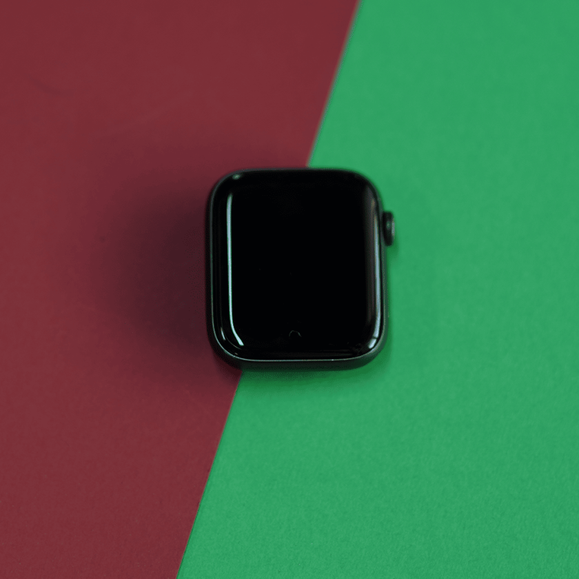 اپل واچ سری 5 - 44 میلی متر  - خاکستری - کارکرده