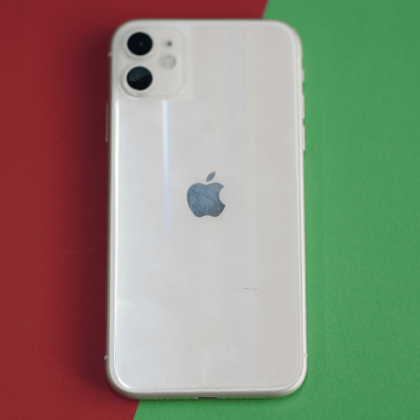 آیفون 11 ظرفیت 128 گیگابایت - سفید  - کارکرد