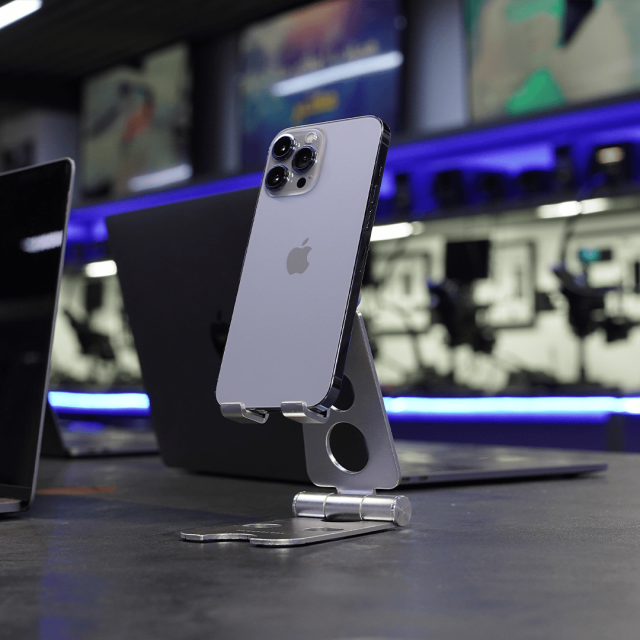 آیفون ۱۳ پرومکس-ظرفیت ۲۵۶ گیگابایت-آبی-کارکرده