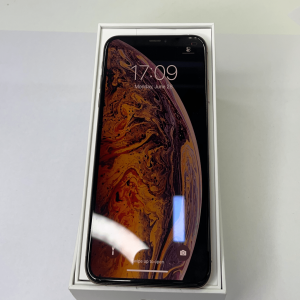 آیفون xs ظرفیت 256 گیگابایت - گلد - کارکرده