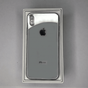 آیفون x ظرفیت 64 گیگابایت  - سفید - کارکرده