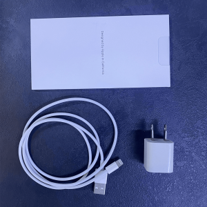 آیفون 8پلاس  ظرفیت 64 گیگابایت - گلد - کارکرده