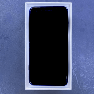 آیفون 7پلاس ظرفیت 32 گیگابایت - مشکی  - کارکرده