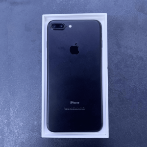 آیفون 7پلاس ظرفیت 32 گیگابایت - مشکی  - کارکرده