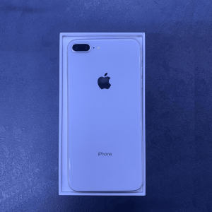 آیفون 8پلاس ظرفیت 256 گیگابایت - سفید - کارکرده