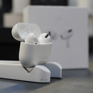 ایرپاد پرو - سفید  - کارکرده