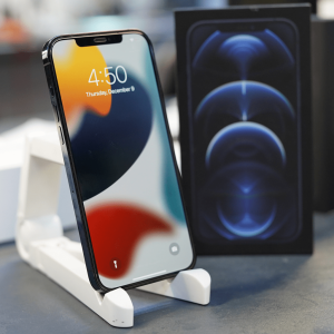 آیفون 12 پرو مکس ظرفیت 256 گیگابایت - آبی  - کارکرده