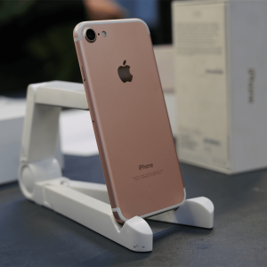 آیفون 7 ظرفیت 128 گیگابایت - زرگلد - کارکرده