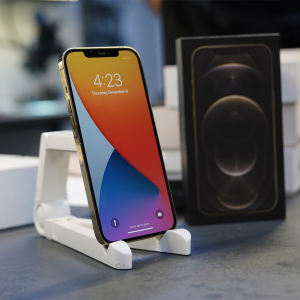 آیفون 12 پرو مکس ظرفیت 256 گیگابایت - گلد - کارکرده